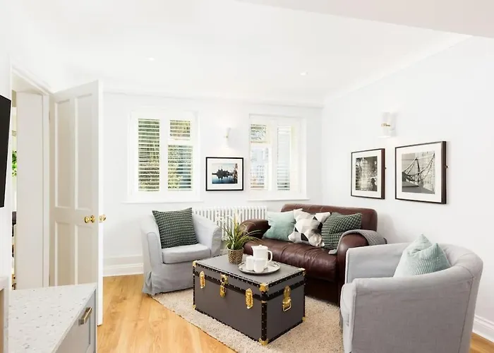 Fabulous Ground Floor Apartment.