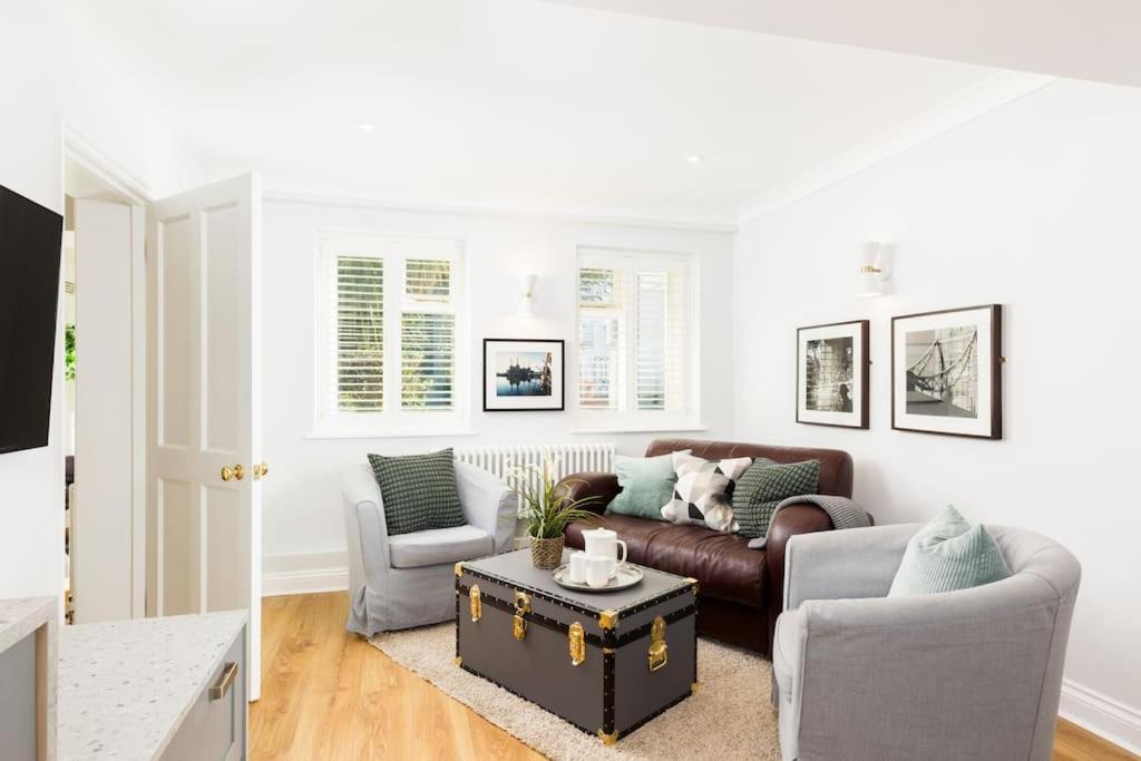 Fabulous Ground Floor Apartment. Great Malvern